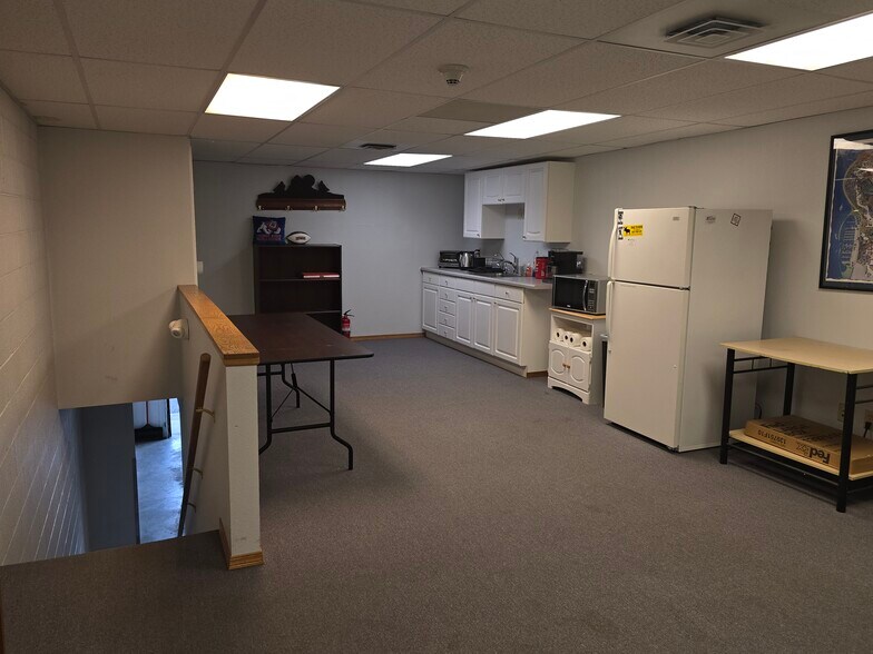 More Photos Of 2702 N Perry St, Spokane Office Residential For Sale