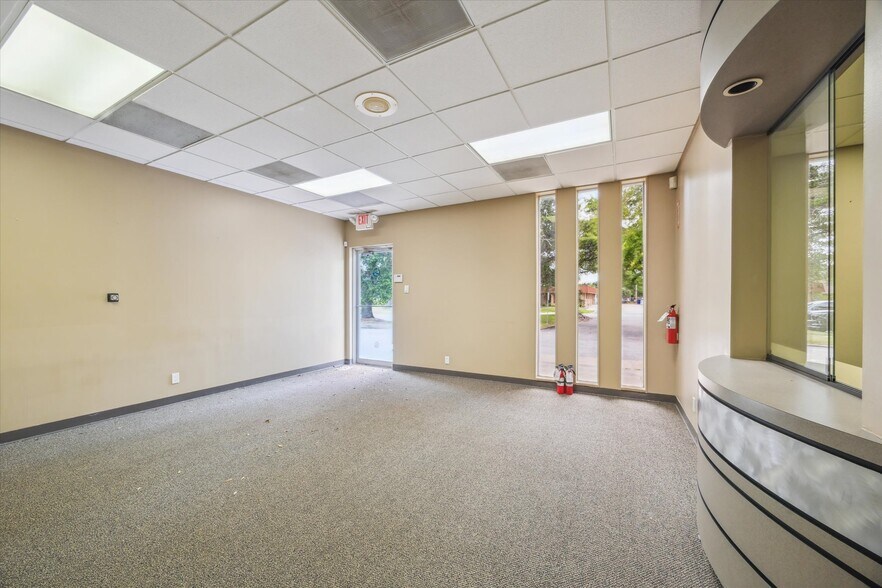 More Photos Of 6504 Memorial Dr, Texas City Medical For Sale