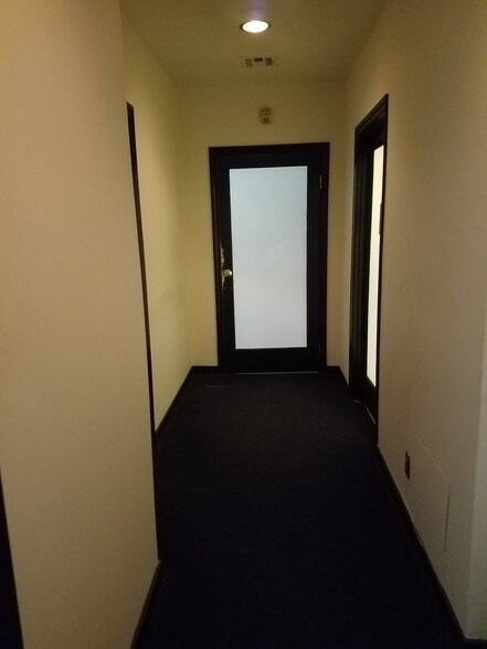 More Photos Of 24200-24228 Crenshaw Blvd, Torrance Restaurant For Lease