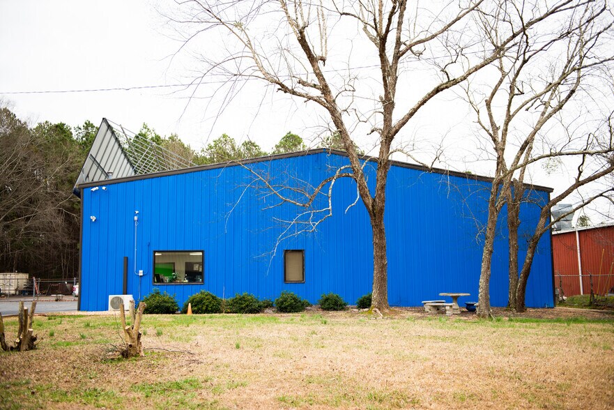 More Photos Of 200 Tiger Way, Peachtree City Light Distribution For Sale