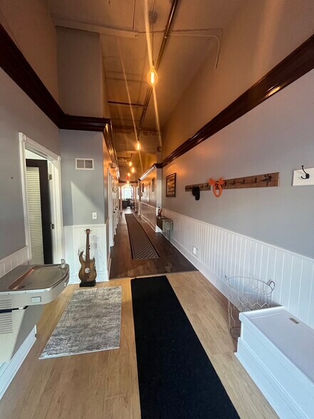 More Photos Of 223 Huron Ave, Port Huron Storefront Retail Residential For Sale