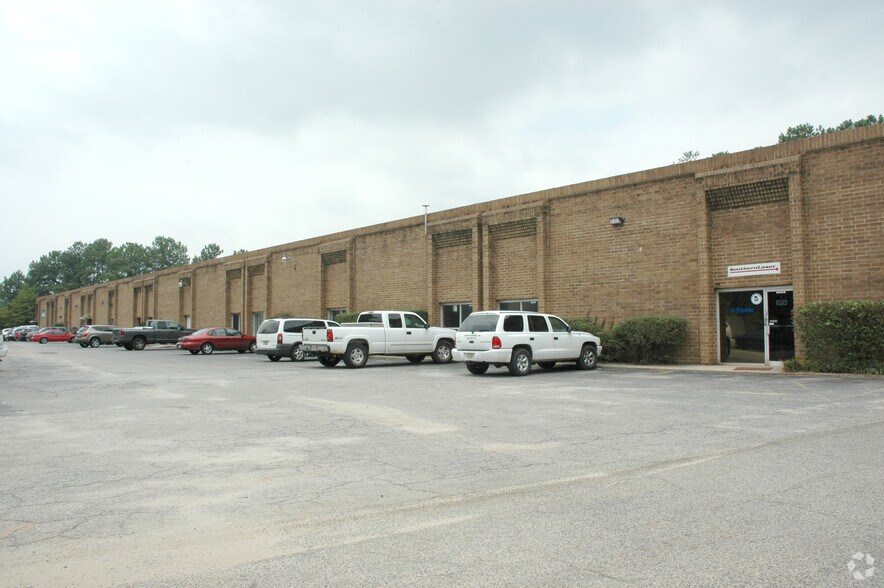 More Photos Of 500-530 Interchange Dr SW, Atlanta Warehouse For Lease