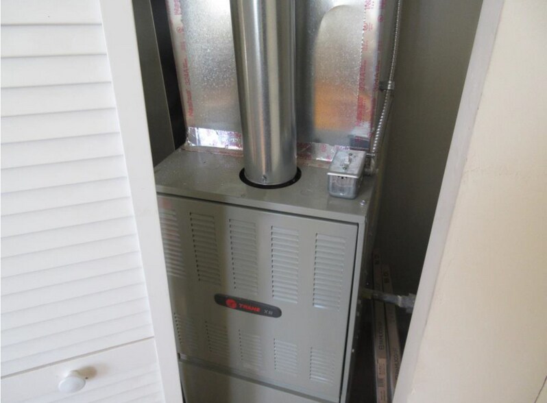 More Photos Of 2332 W Charleston St, Chicago Apartments For Sale