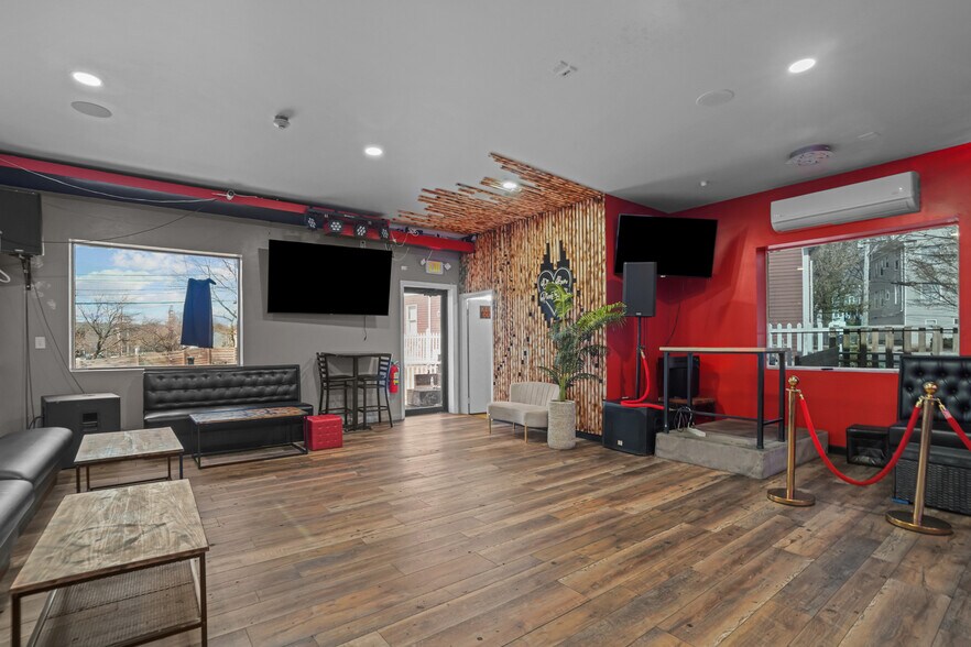 More Photos Of 110 School St, Pawtucket Bar For Sale