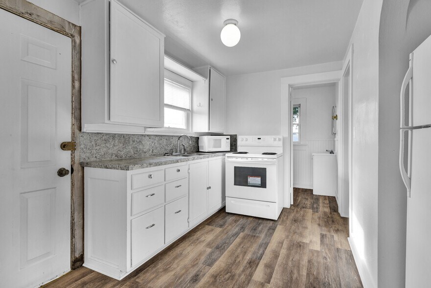 More Photos Of 405 N 2nd E, Mountain Home Apartments For Sale