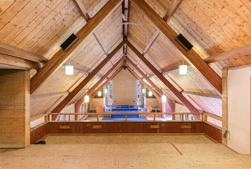 More Photos Of 3955-3995 N Irving St, Denver Religious Facility For Lease