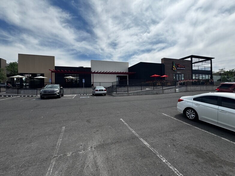 More Photos Of 2500 Yale Blvd SE, Albuquerque Storefront Retail Office For Lease