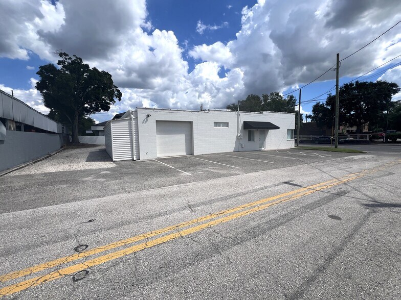 More Photos Of 1515 Smith St, Orlando Warehouse For Lease