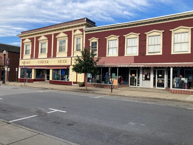 More Photos Of 151 Main St, Maynard Storefront For Sale