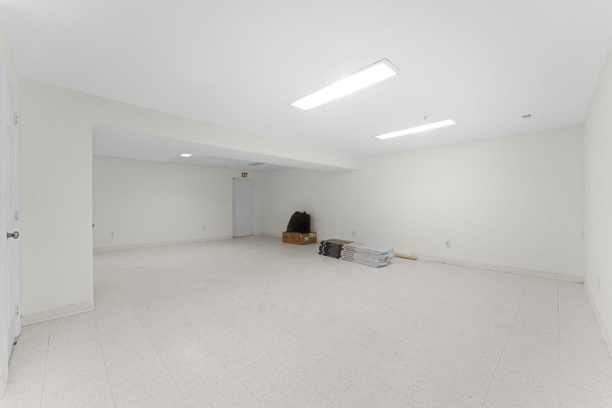 More Photos Of 922 Ridge Rd Se, Washington Assisted Living For Lease