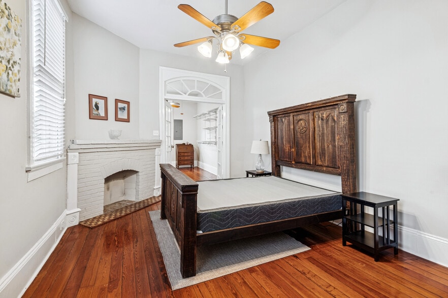 More Photos Of 1300 Arabella St, New Orleans Storefront Retail Residential For Sale