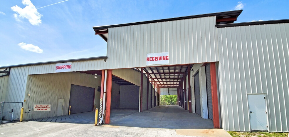 More Photos Of 11320 Distribution Ave E, Jacksonville Manufacturing For Lease