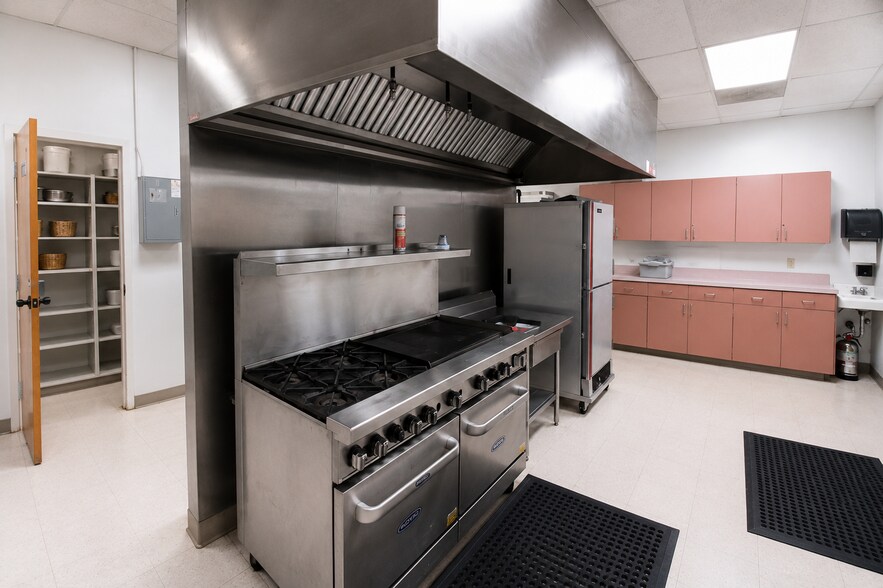 More Photos Of 50 Donnie Ave NW, Concord Specialty For Lease