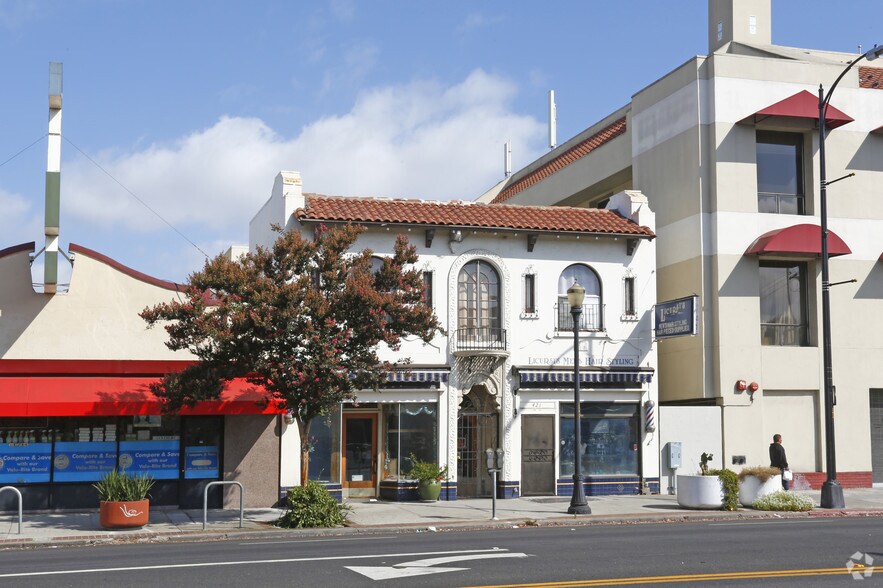 More Photos Of 421 E Santa Clara St, San Jose Storefront Retail Office For Lease