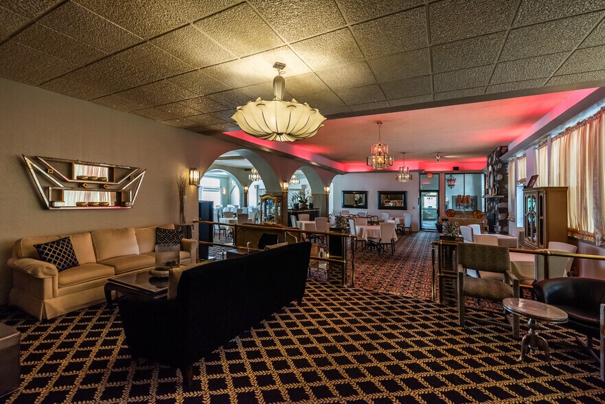 More Photos Of 6302 Main St, Tannersville Hotel For Sale