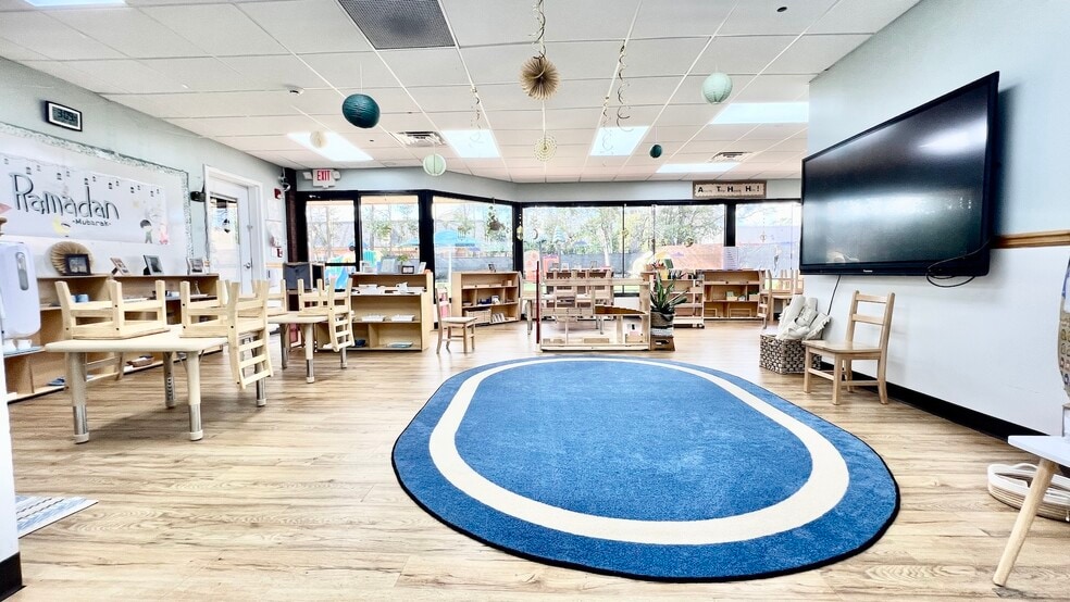More Photos Of 205 Market Pl, Roswell Schools For Sale