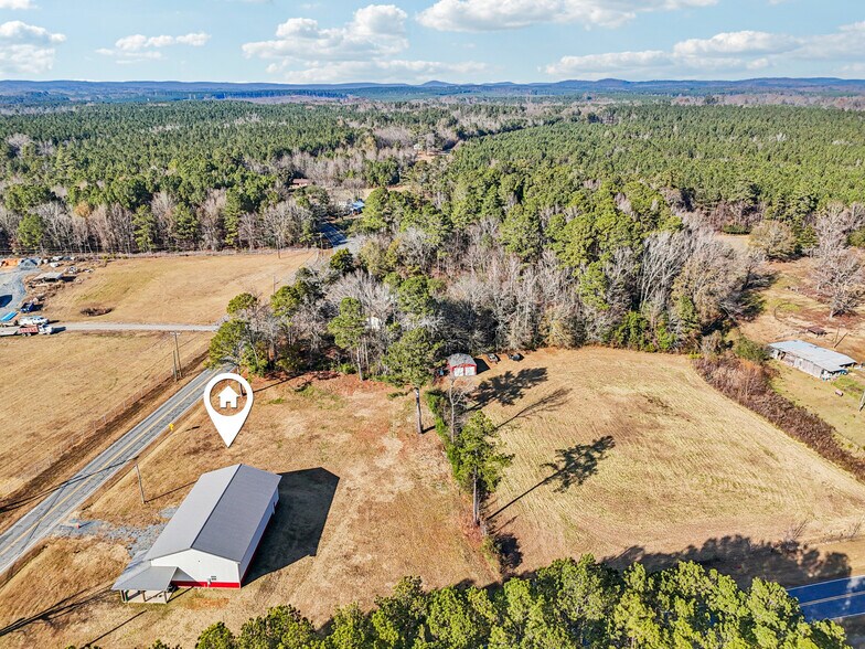 More Photos Of 510 Lillys Bridge Rd, Mount Gilead Flex For Sale
