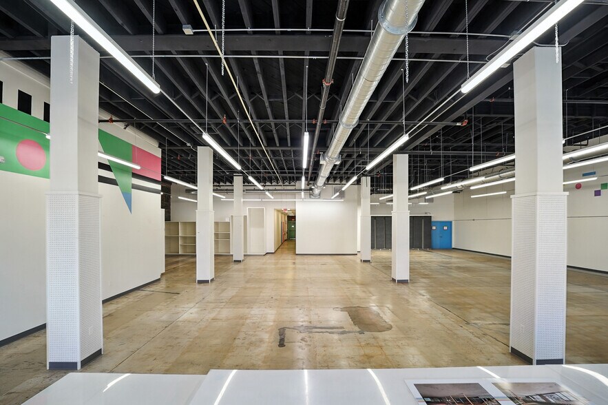 More Photos Of 1729-1731 N Main St, Jacksonville Storefront For Lease