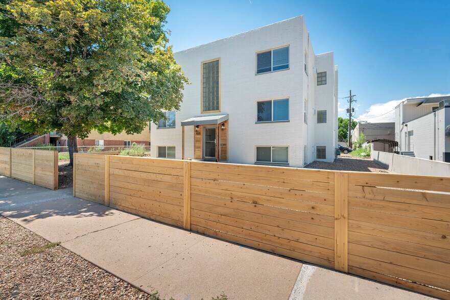 Primary Photo Of 3525 S Bannock St, Englewood Apartments For Sale