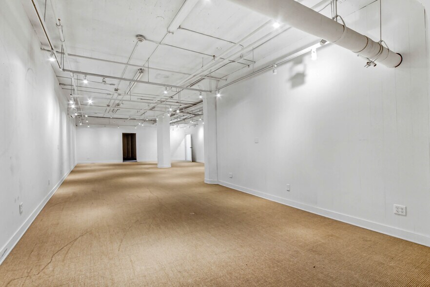 More Photos Of 950 S Broadway, Los Angeles Office For Sale