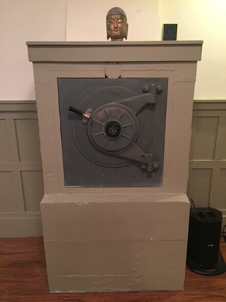 More Photos Of 189-191 Main St, Gloucester Storefront Retail Office For Sale