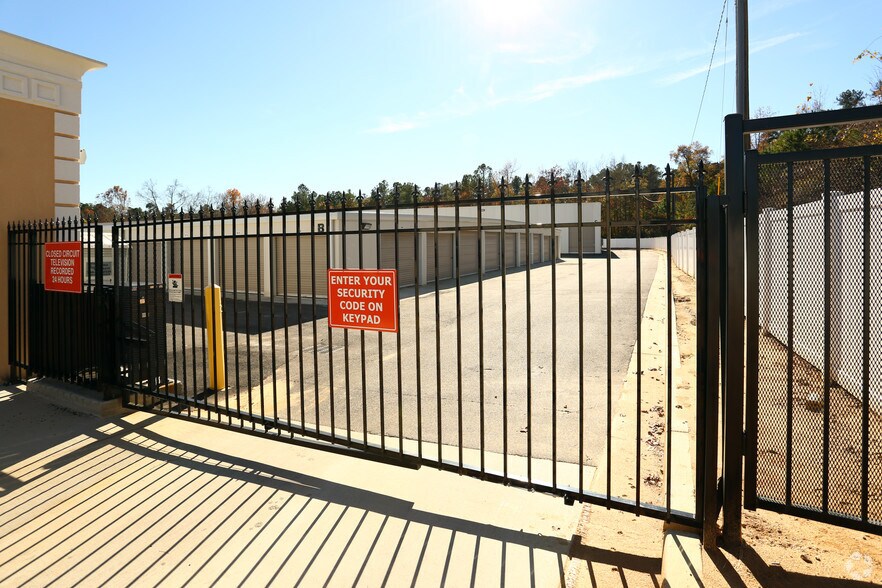 More Photos Of 4492 Washington Rd, Evans Flex For Lease