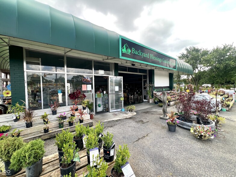 More Photos Of 8005 E 30th St, Indianapolis Garden Center For Sale