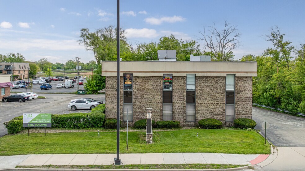More Photos Of 47 W Dundee Rd, Wheeling Medical For Lease