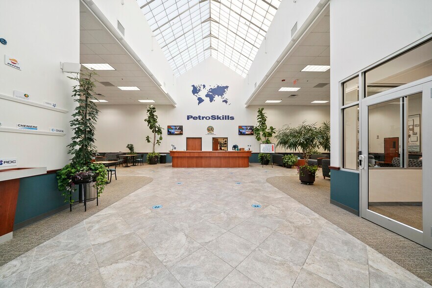 More Photos Of 25403 Katy Mills Pky, Katy Office For Sale
