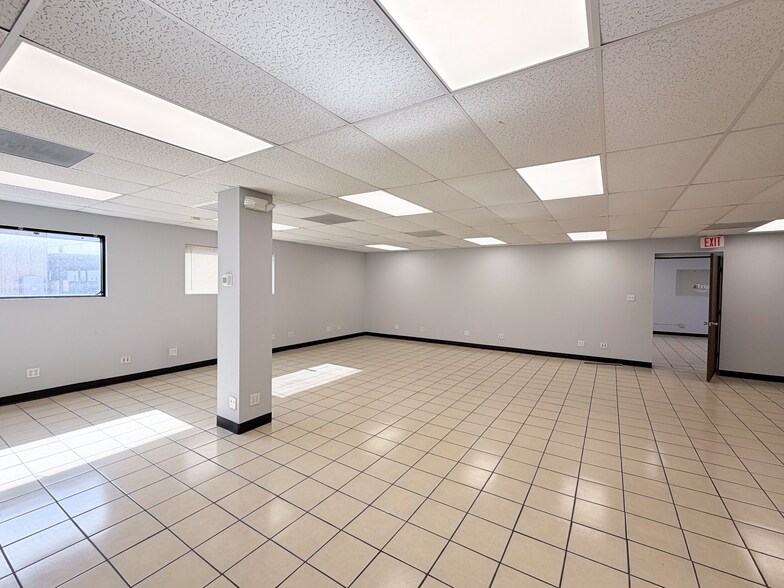 More Photos Of 9600 N I-35, San Antonio Industrial For Lease