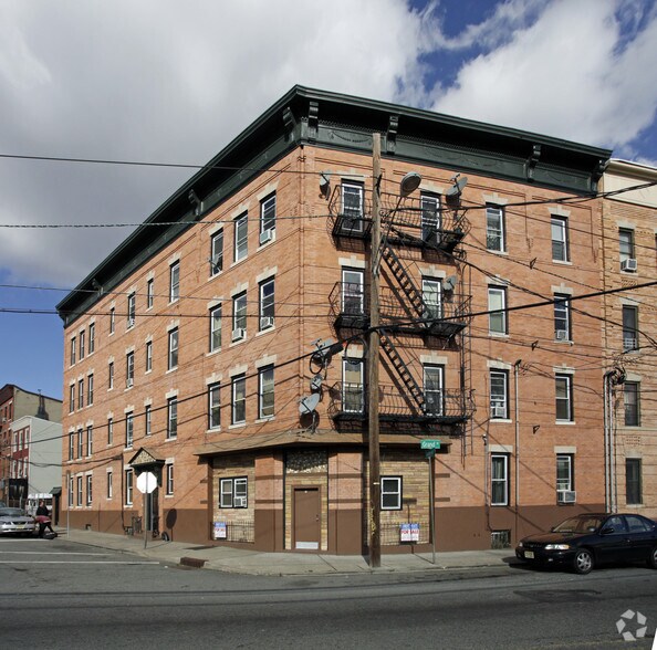Primary Photo Of 672 Grand St, Jersey City Apartments For Sale
