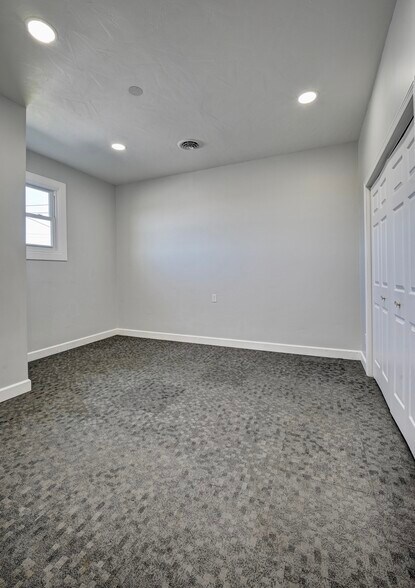 More Photos Of 7500 OH-515, Millersburg Office For Lease
