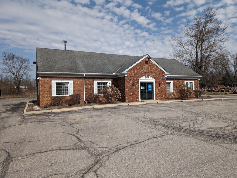 Primary Photo Of 26700 Royalton Rd, Columbia Station Freestanding For Lease