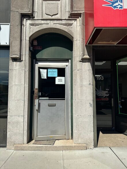 More Photos Of 191-193 Main St, Hackensack Storefront Retail Office For Lease