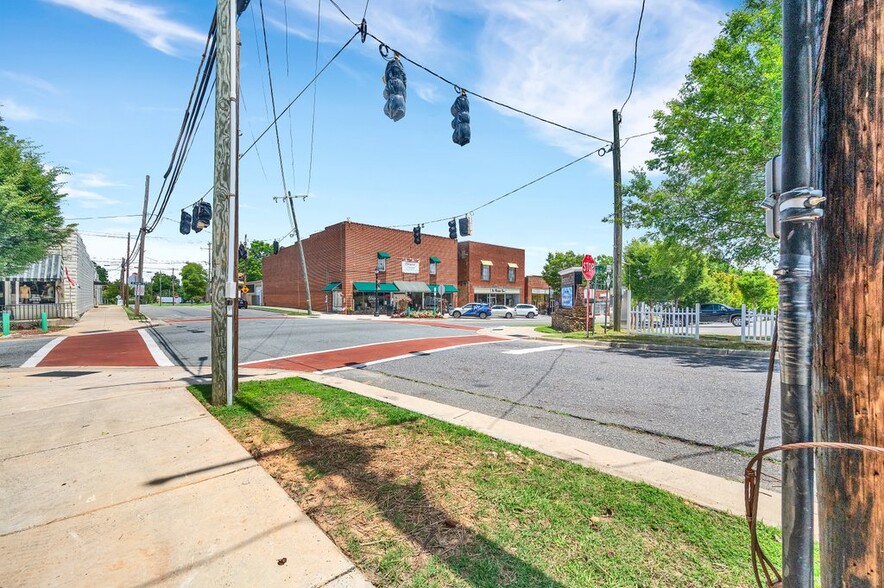 More Photos Of 101 E Virginia Ave, Bessemer City Storefront Retail Residential For Lease