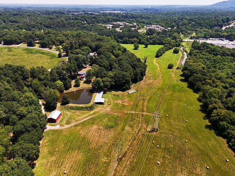 More Photos Of 813 Robinson Clemmer Rd, Dallas Land For Sale