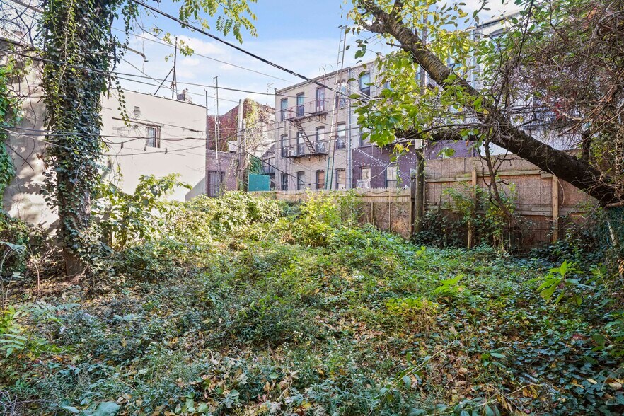 More Photos Of 1670 Putnam Ave, Ridgewood Apartments For Sale