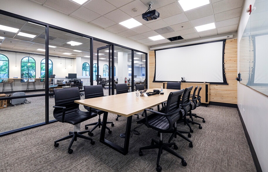 More Photos Of 6500 Hollister Ave, Goleta Office Residential For Lease