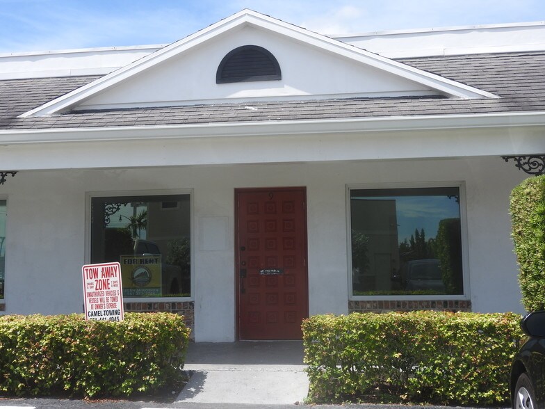 More Photos Of 401 W Lantana Rd, Lantana Medical For Sale