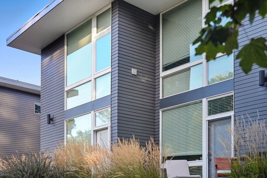 More Photos Of 2009 S Grand Blvd, Spokane Apartments For Sale