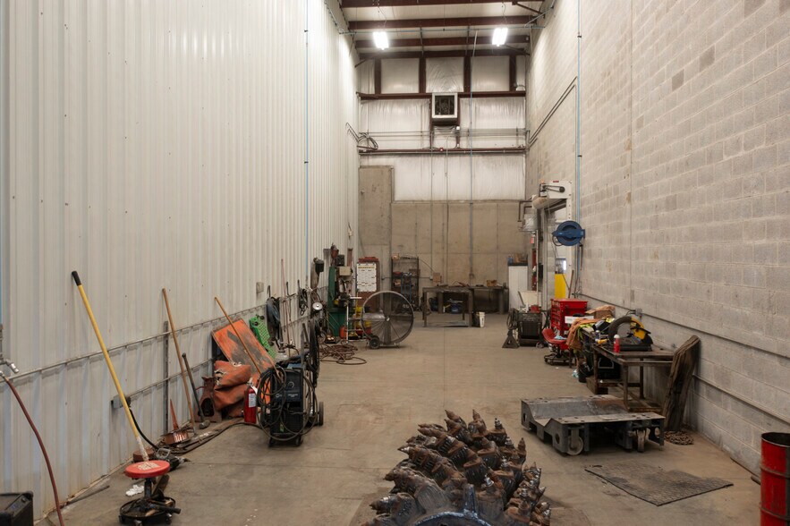 More Photos Of 784 Memorial Hwy, Oley Industrial For Sale