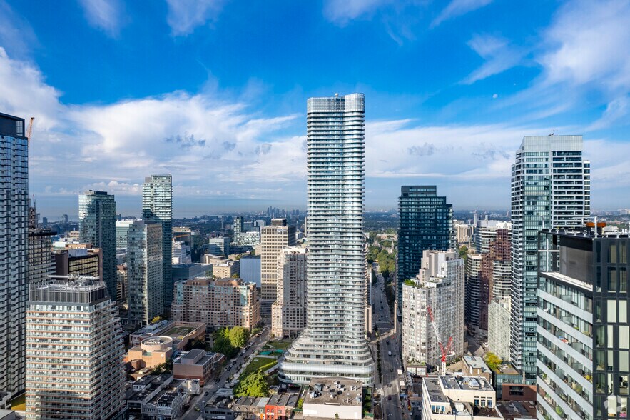 More Photos Of 15 Wellesley St W, Toronto Office For Lease