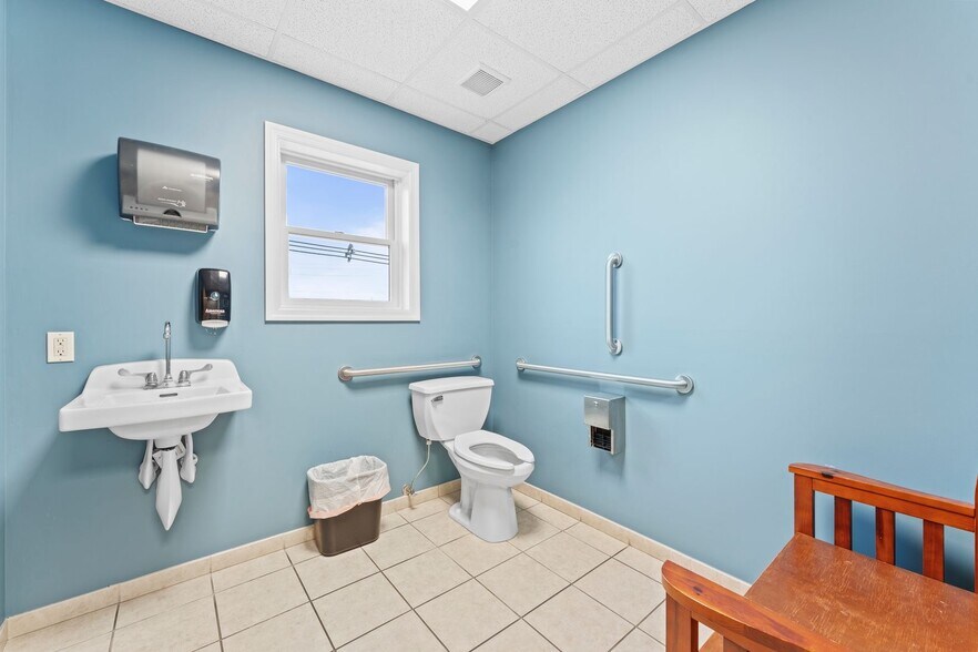 More Photos Of 17 Elm Ave, Hackensack Rehabilitation Center For Lease