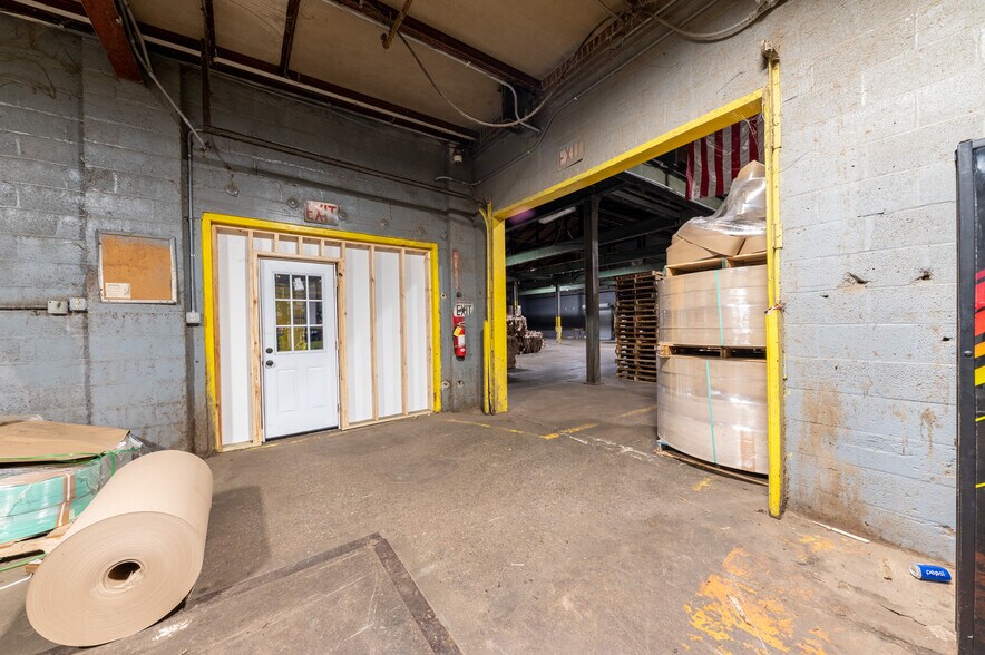 More Photos Of 164 Eyster Rd, Halltown Manufacturing For Sale