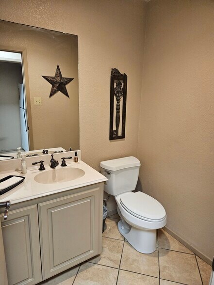 More Photos Of 2315 Roosevelt Dr, Arlington Office Residential For Sale