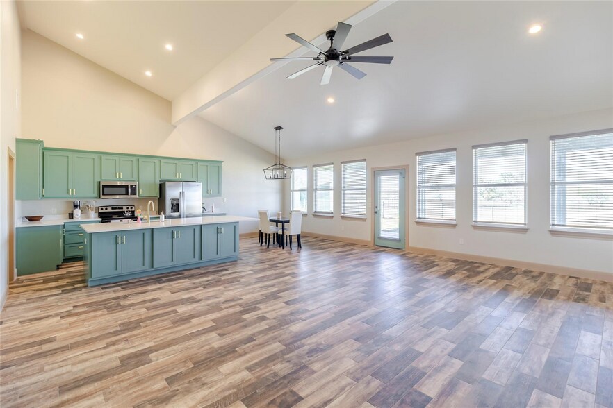More Photos Of 303 Bobs Trl, Bastrop Land For Sale