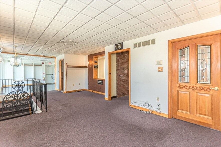 More Photos Of 100-102 W Fornance St, Norristown Medical For Sale