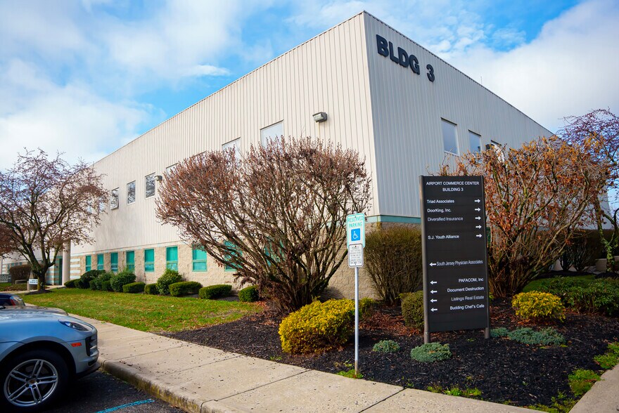 More Photos Of 1301 W Forest Grove Rd, Vineland Flex For Lease