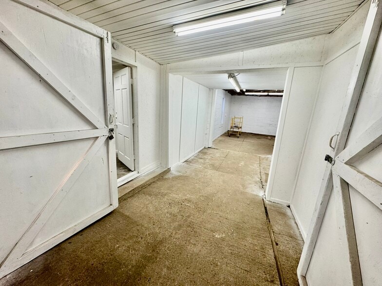 More Photos Of 58 Rano St, Buffalo Warehouse For Sale