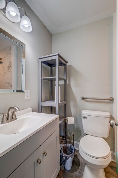 More Photos Of 2703 Spruill Ave, North Charleston Office For Sale
